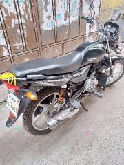 BAJAJ Platina 100